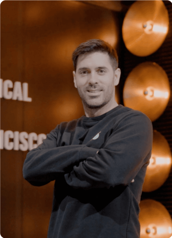 Adrián Navarro