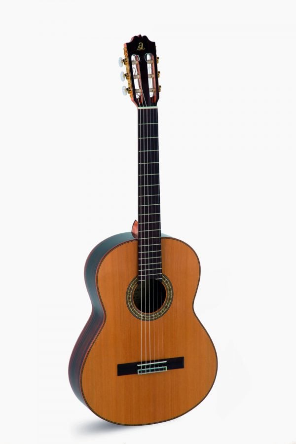 Guitarra Clasica Admira A10 Serie Artesania