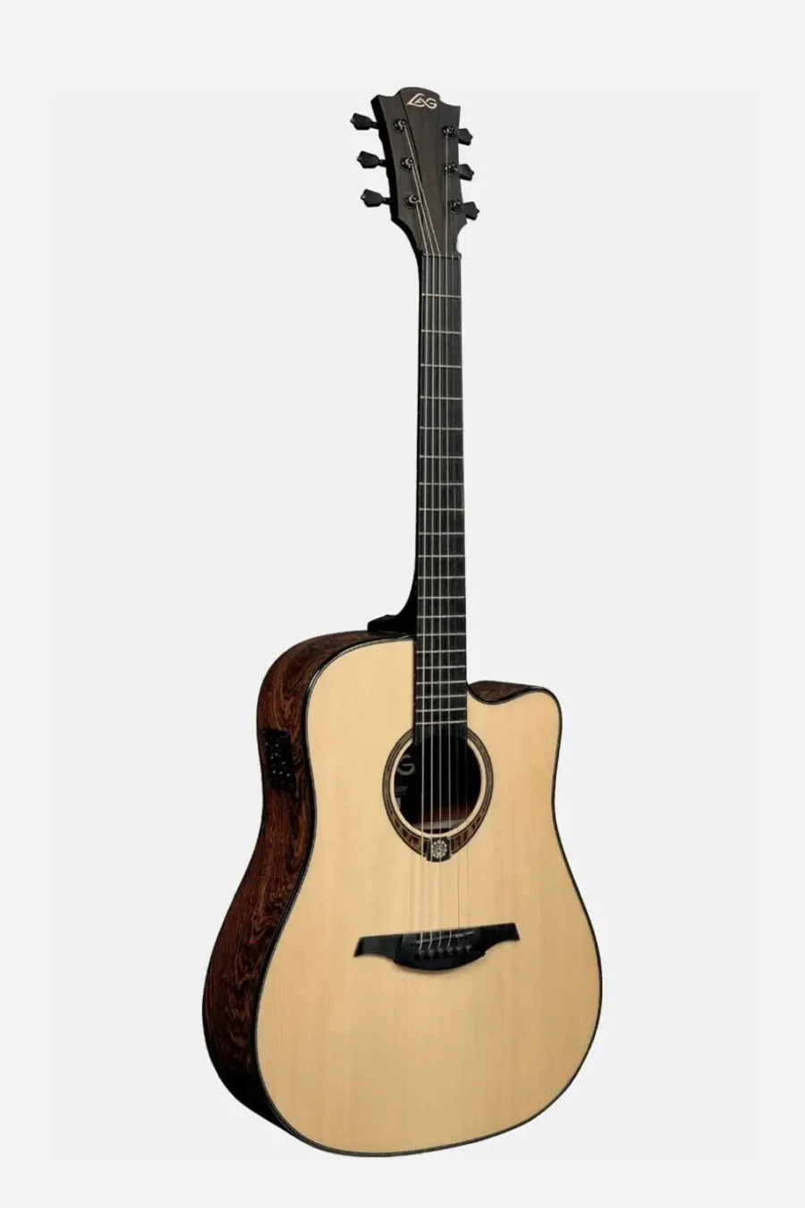 GUITARRA ACÚSTICA DREADNOUGHT TRAMONTANE 701 A/E CUTAWAY - SE SNAKEWOOD