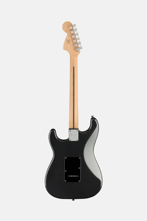 Guitarra fender negra squier por detras