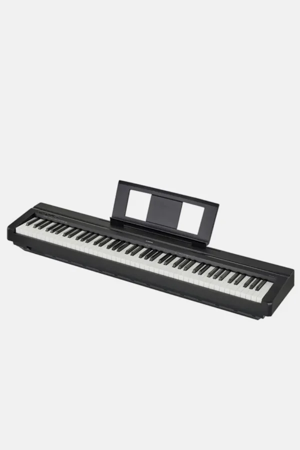 Piano yamaha p45b