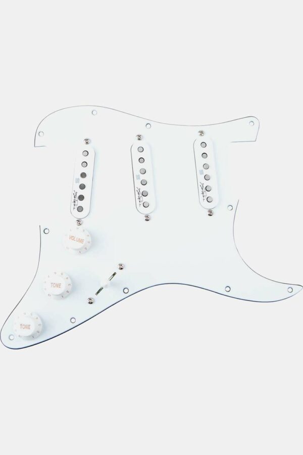 Pickgrd Assy Hendrix Signature